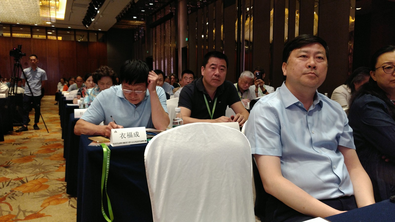 1539335717318438.jpg 方華.jpg