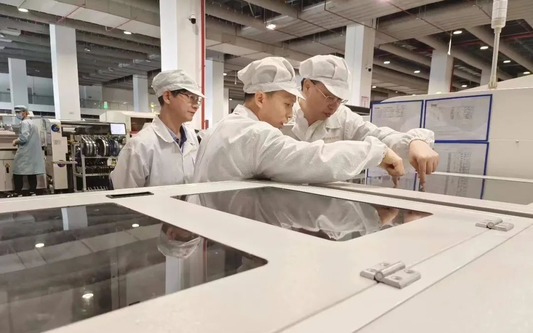 1691975029905542.jpg 640.jpg