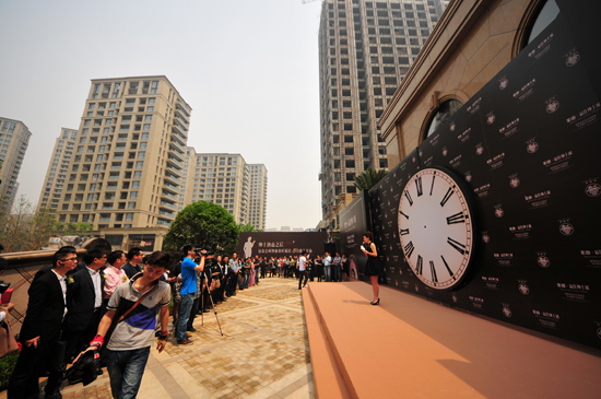 紳華府鉑金會(huì)所盛大開放