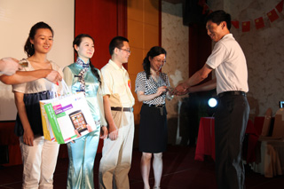 集團(tuán)公司舉行我愛唱紅歌暨黨建黨史知識競賽