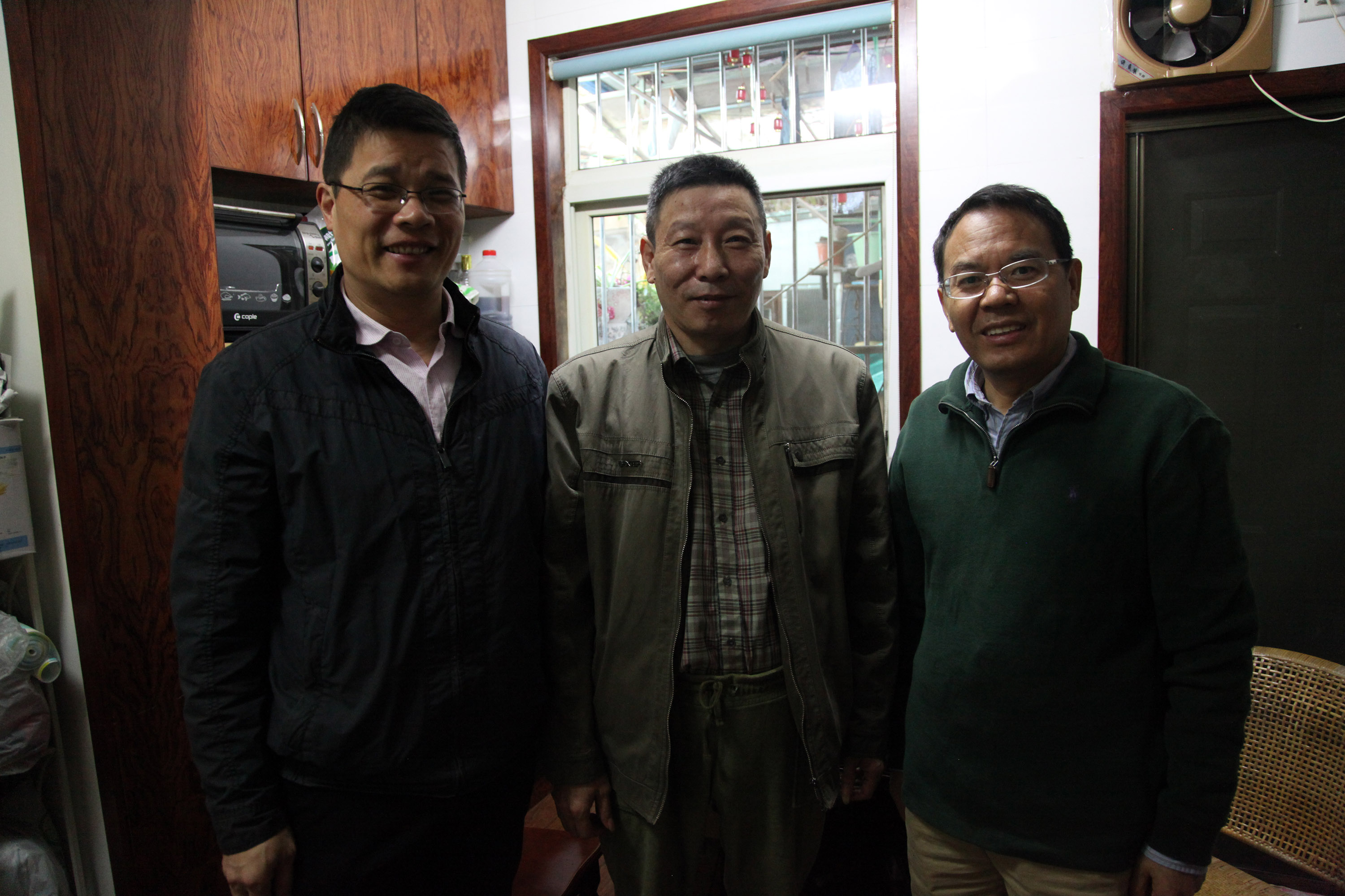 集團副總經理、黨委委員徐旭陽慰問困難黨員