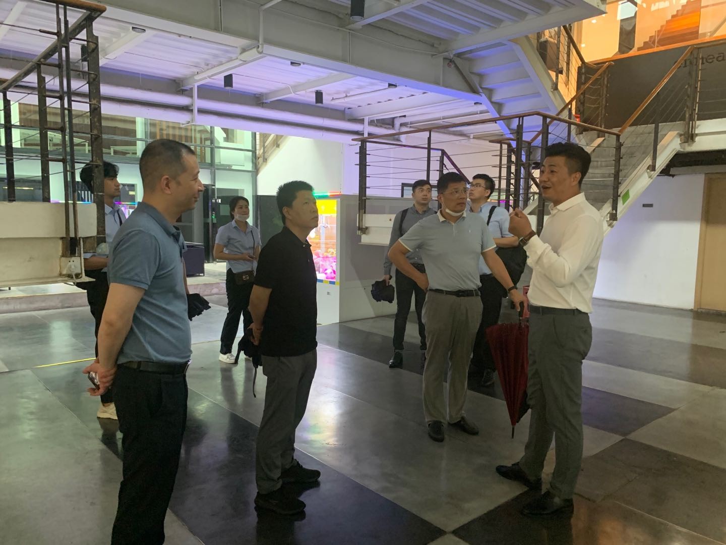 商業(yè)公司產(chǎn)業(yè)園系列考察活動之一——上海8號橋、西岸、北虹橋創(chuàng)業(yè)城