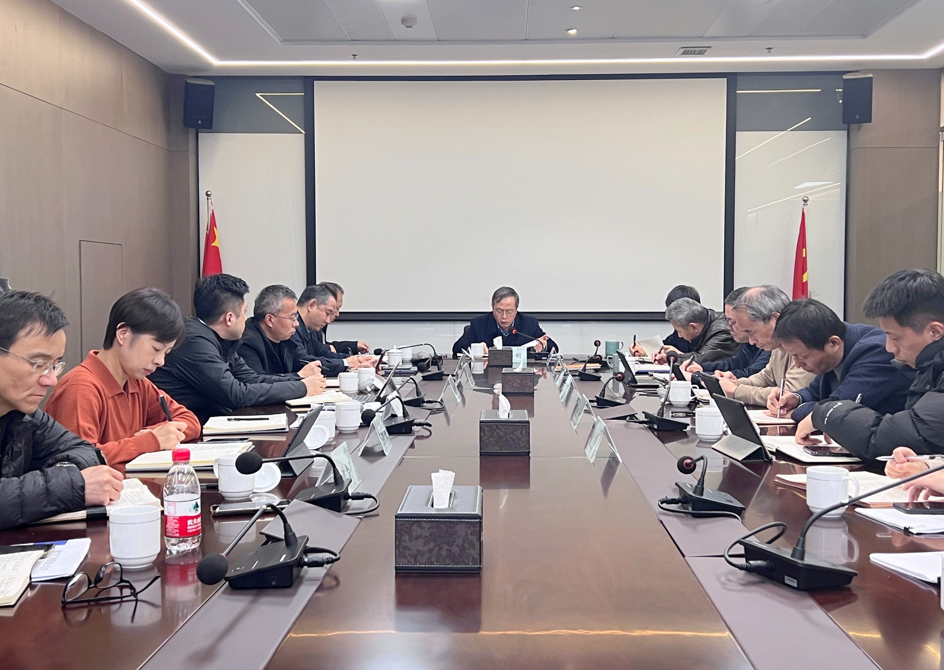 省二輕集團(tuán)召開深化數(shù)字化改革專題黨委會(huì)