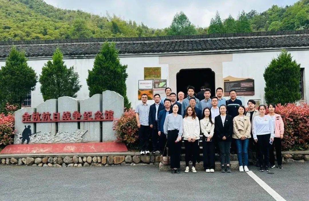 追尋紅色記憶 強化使命擔(dān)當(dāng) 省二輕集團紀委開展革命傳統(tǒng)教育活動