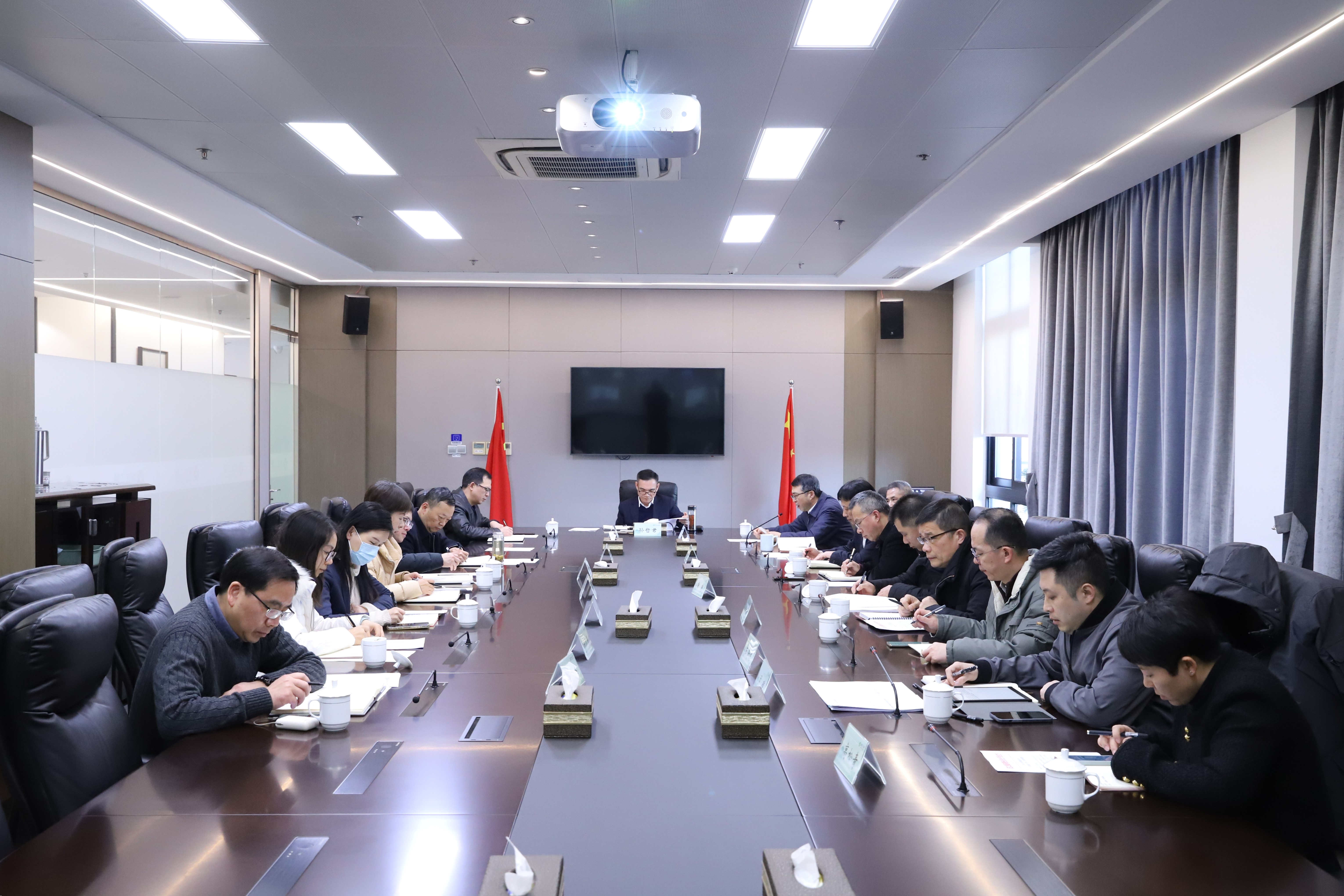 省二輕集團(tuán)召開(kāi)安委會(huì)（擴(kuò)大）會(huì)議傳達(dá)部署安全生產(chǎn)工作